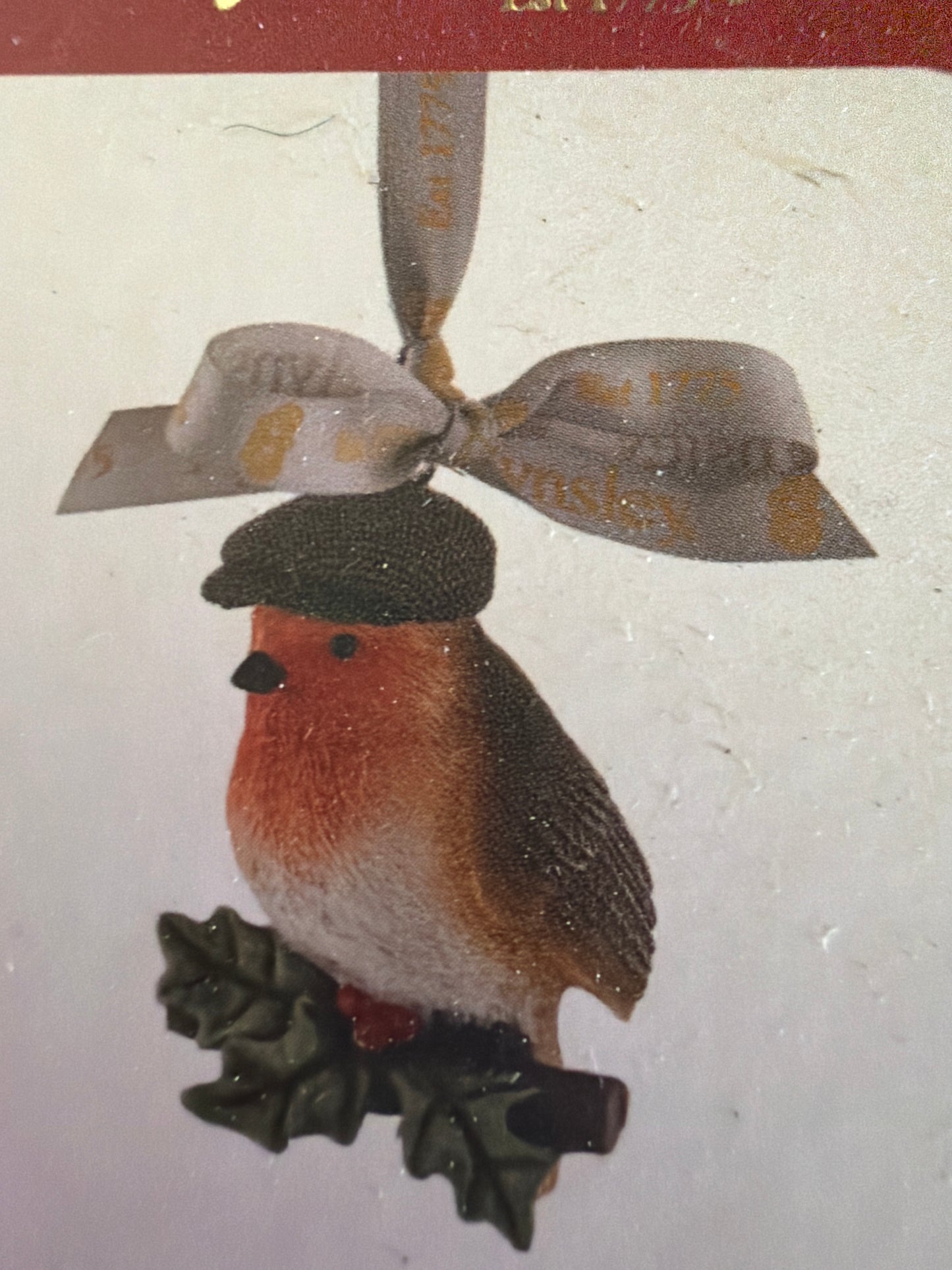 Flat Cap Robin Ornament- Resin