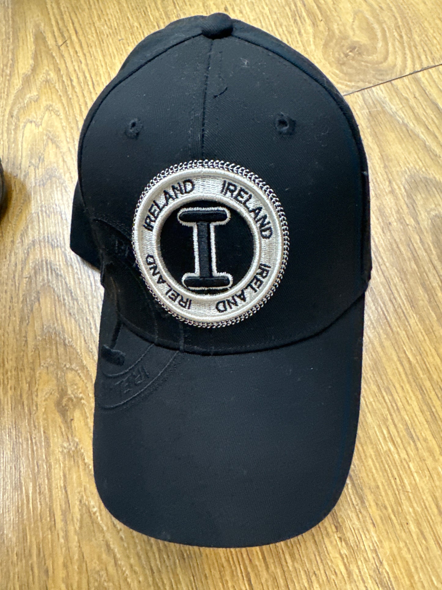 Ireland Sports Cap Black Cotton Robin Ruth