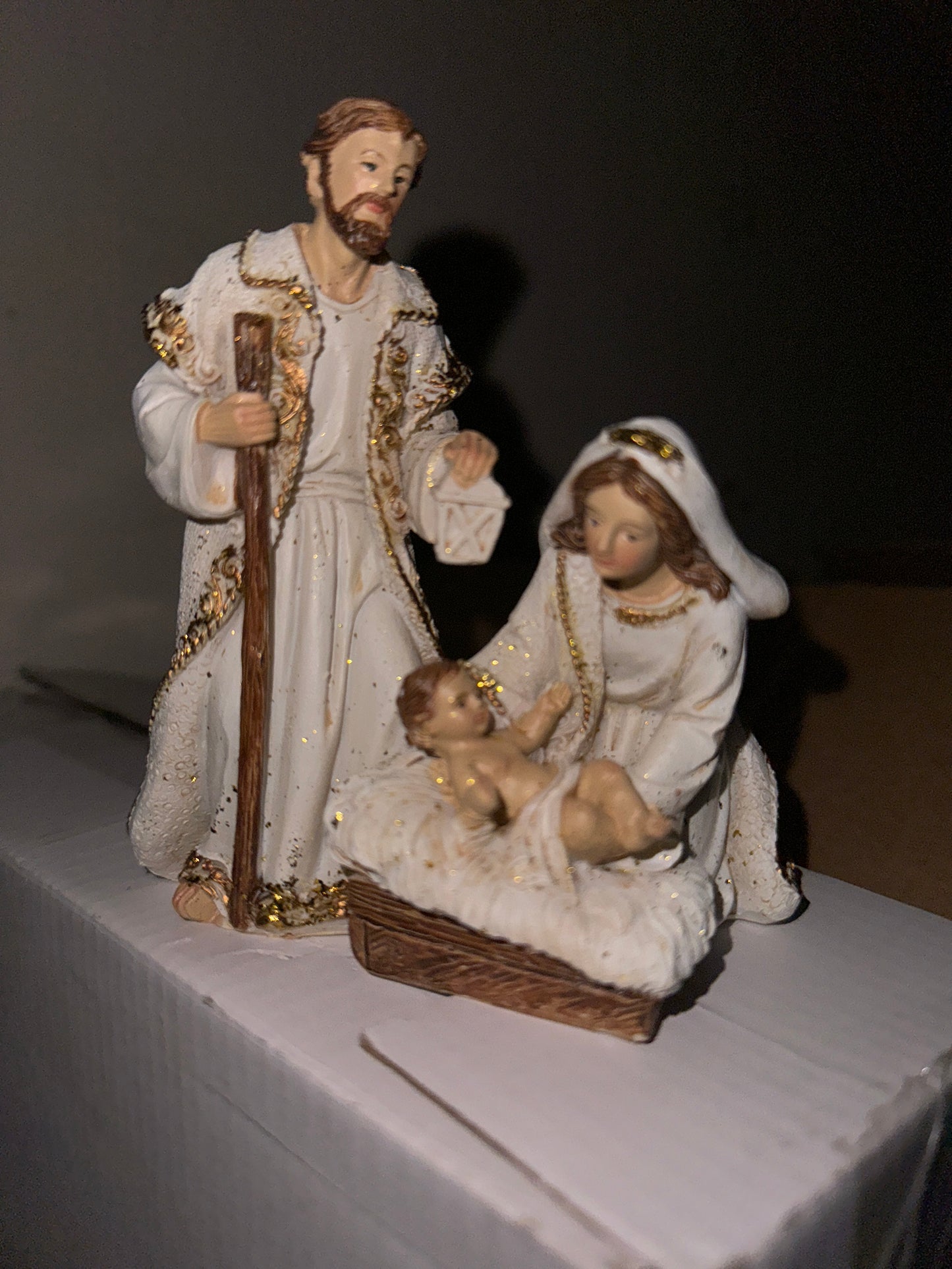 Nativity Scene Mary Joseph & Baby Jesus