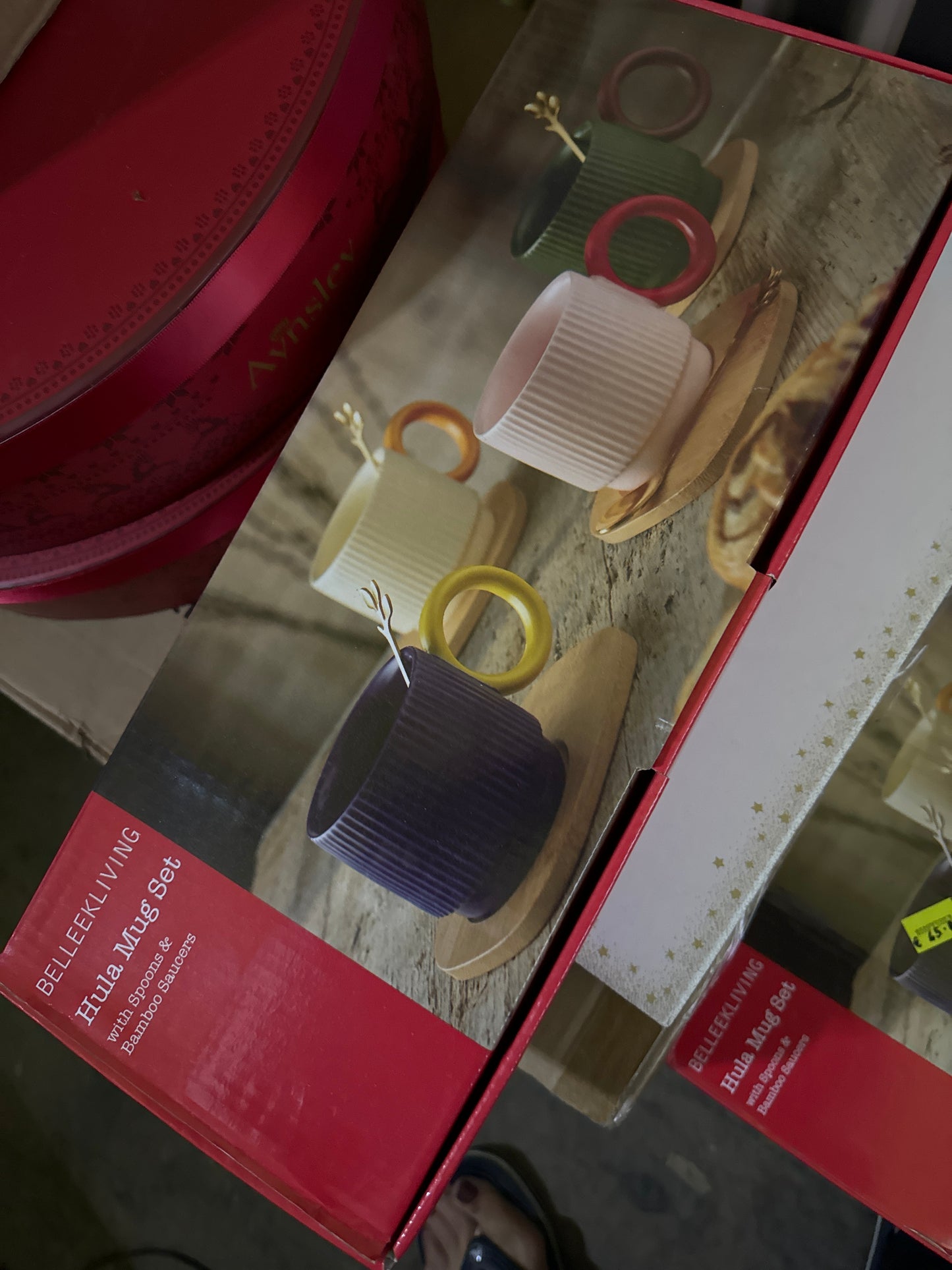 Belleek Living Hula Mug Set