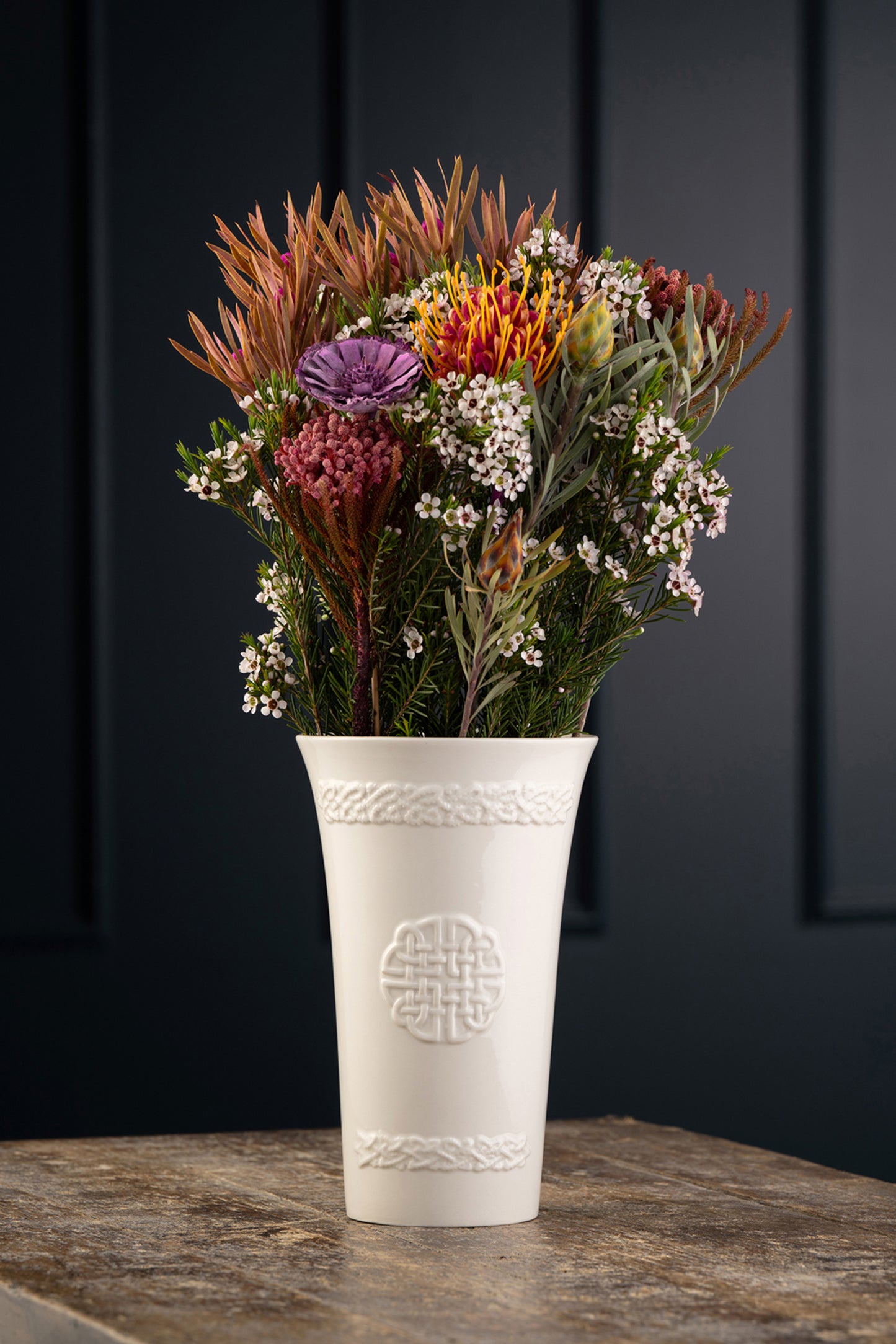 Belleek Dara Celtic Knot Vase