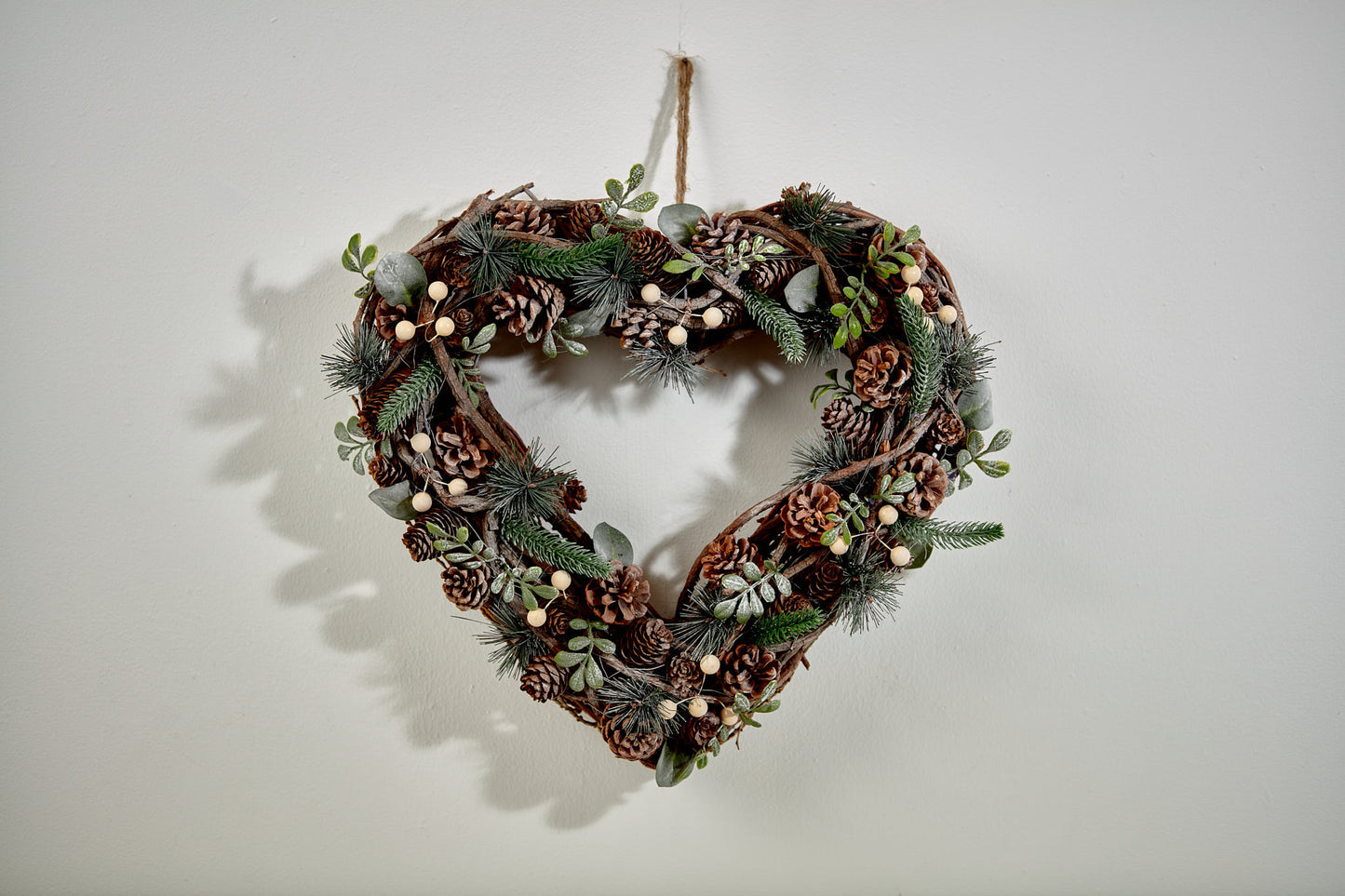 FOLIAGE HEART WREATH