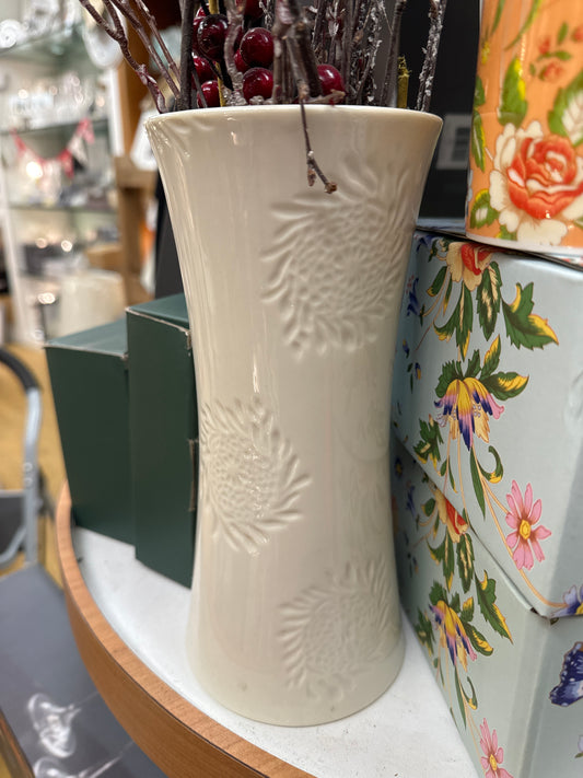 Khara 9” vase