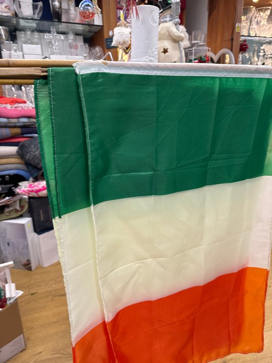 Irish Flag Medium