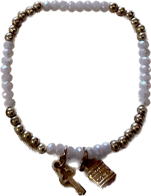 Beaded bracelet with rose gold charms