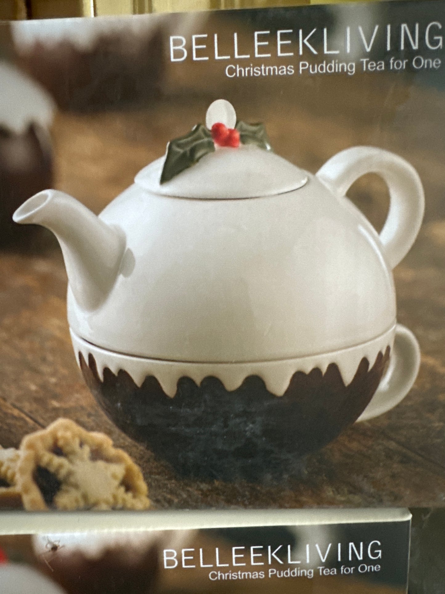 Belleek living Christmas Pudding Tea for One