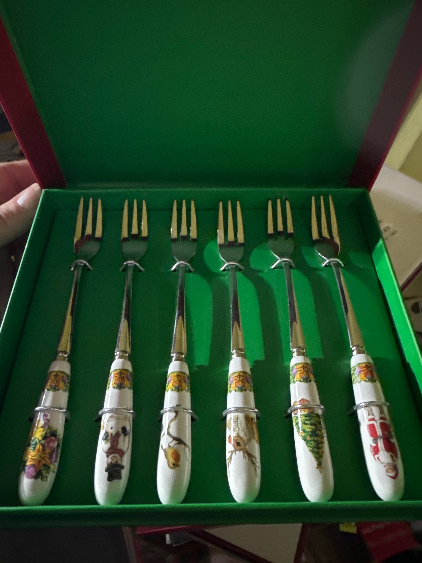 Aynsley Christmas Pastry Fork Set 6