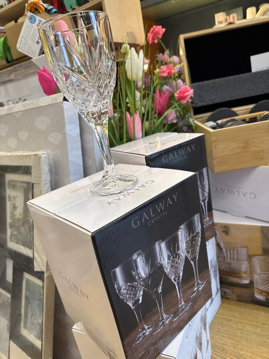 Galway Irish Crystal Inisheer Wine set of 4