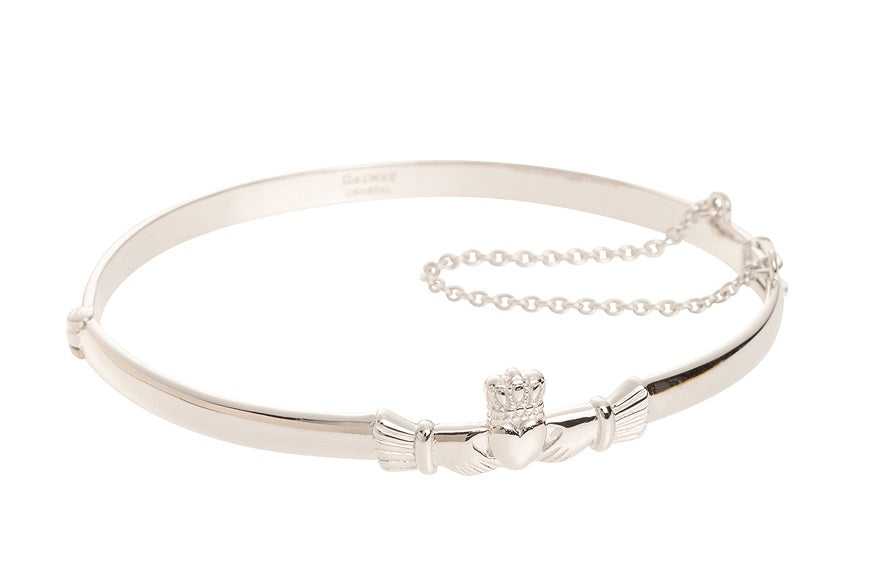 Claddagh Bangle Silver
