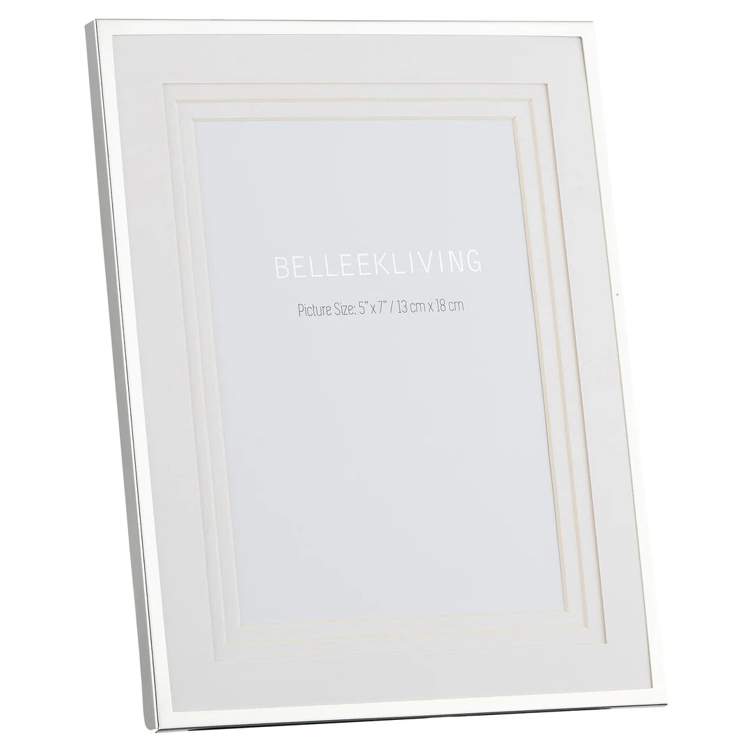 LIVING 5 x 7 FRAME