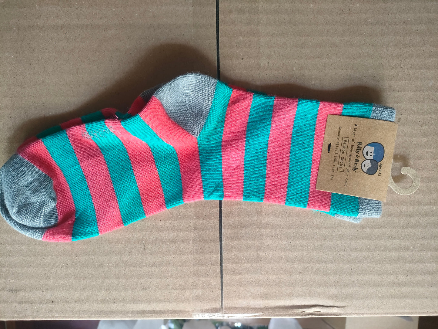 Red and Green Childrens Socks Age 9-12