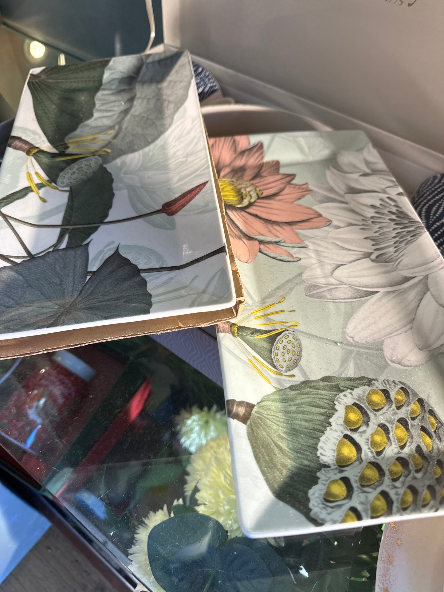 Mindy Browne's Interiors Natures Bloom Platter S/2