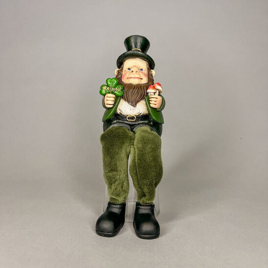 Traditional Leprechaun Sitter 5.5x5.5x20cm