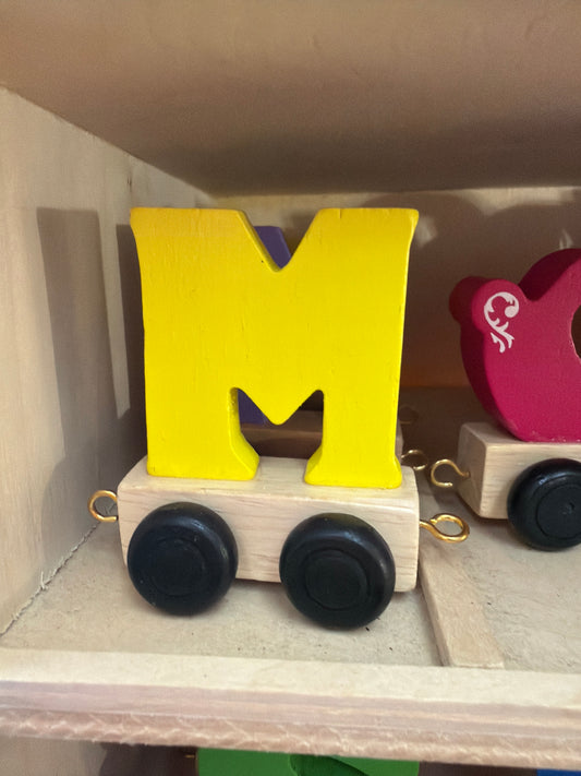 Train Letters M-Yellow