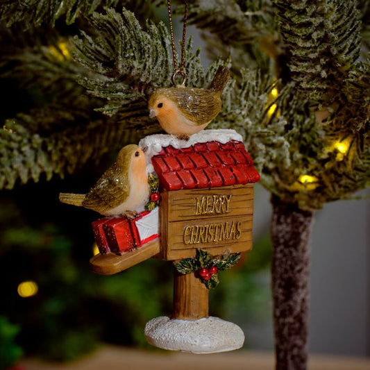FESTIVE ROBIN RESIN POSTBOX HANGER WITH DUSTING OF GLITTER