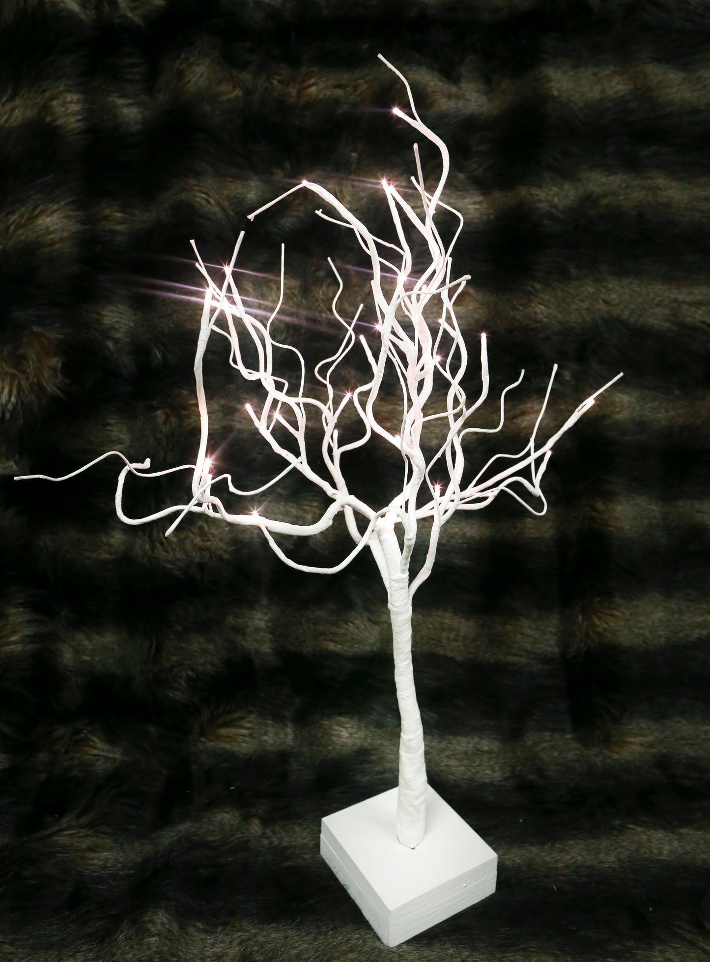 White tree Battery Operated