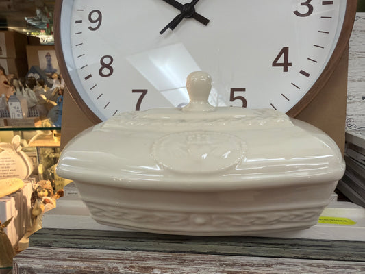 Belleek Claddagh Butter Dish