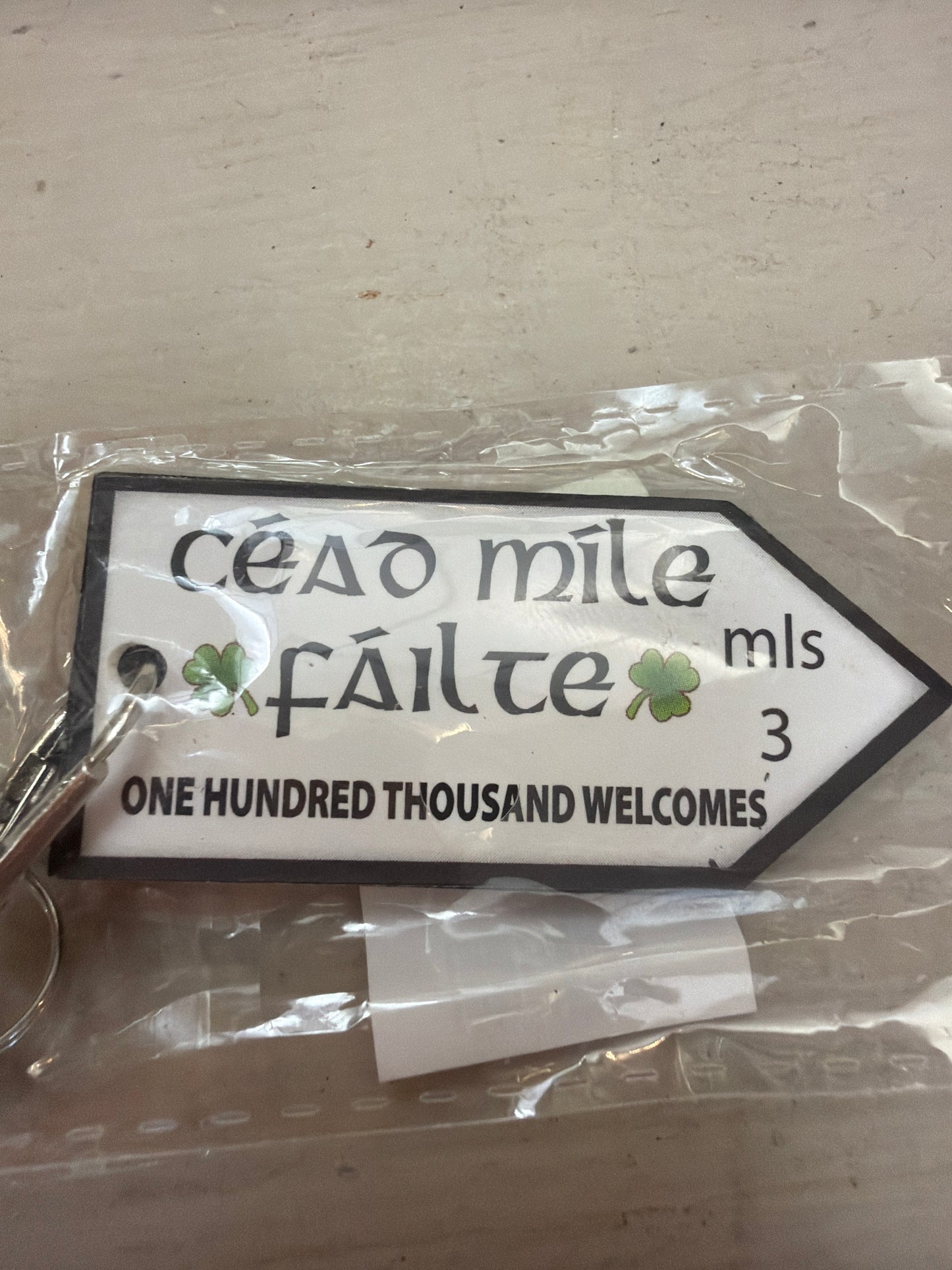 Wooden Cead Mile Failte Key Ring