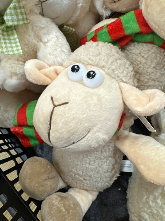 SITTING SHEEP W/SCARF