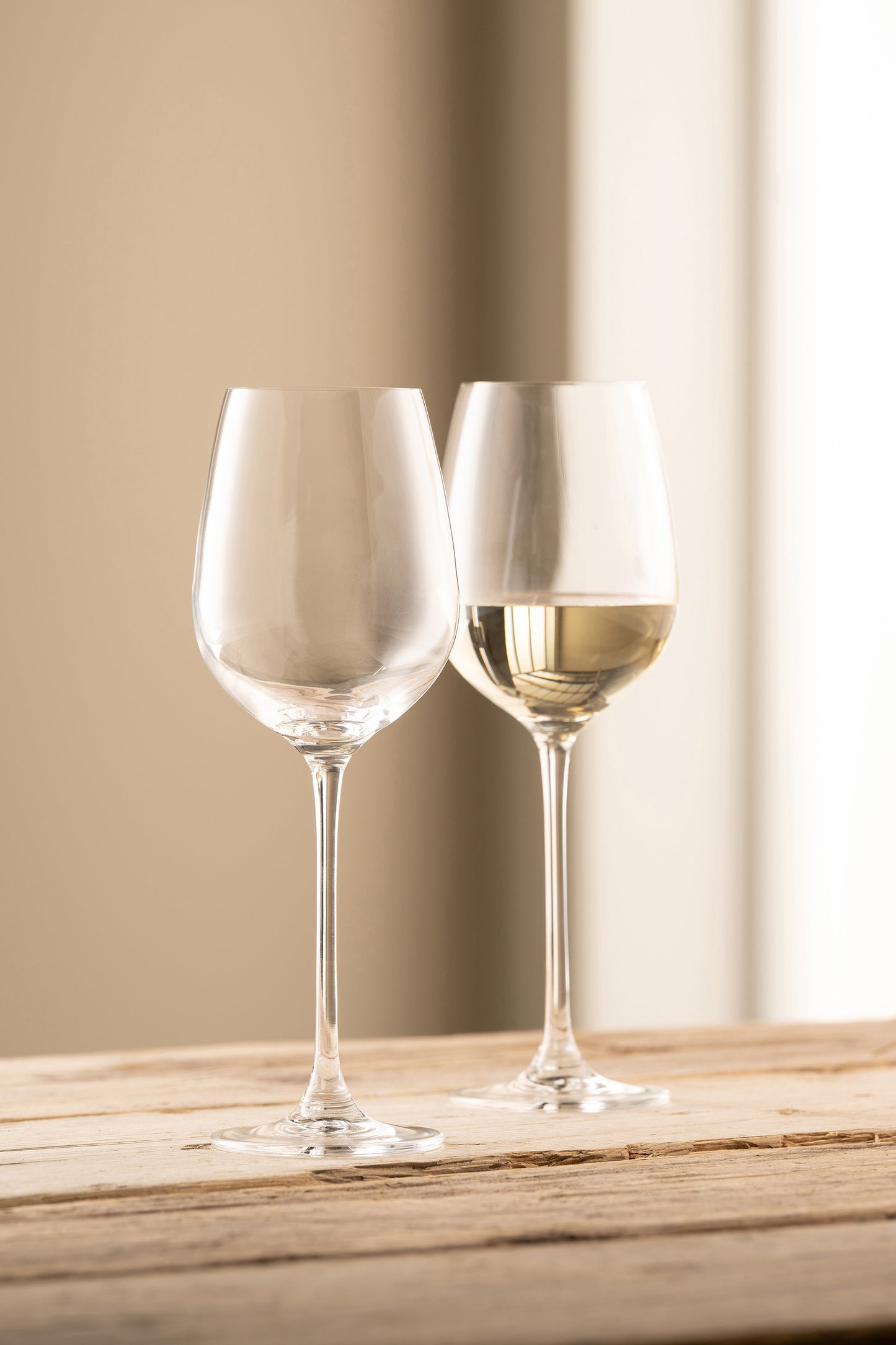 Galway Irish Crystal Solus White Wine Pair