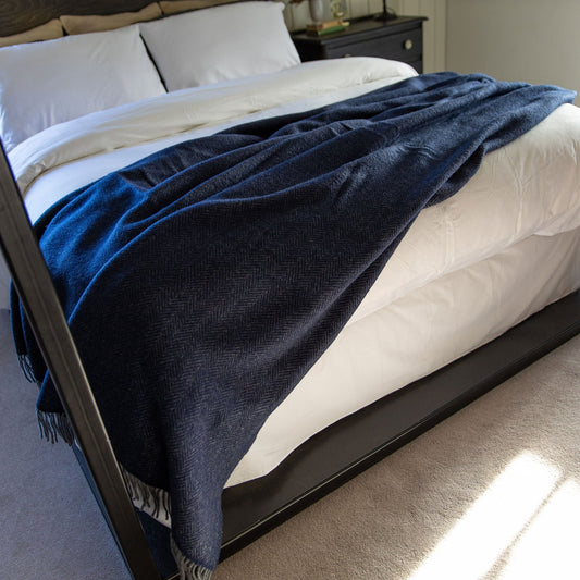 Oversize Merino Wool Cashmere Throw Dark Navy Herringbone