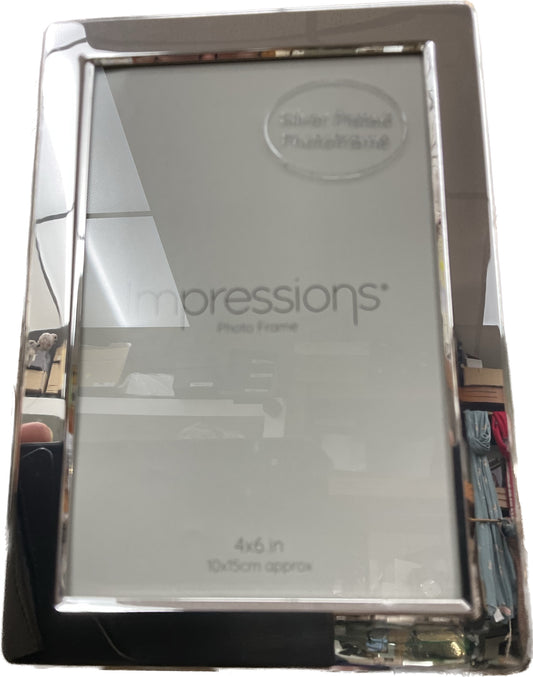 Silverplated Photo Frame Flat Edge - 4" x 6"