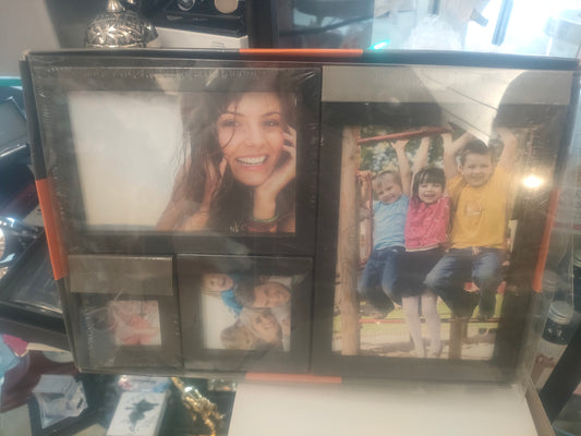 Photo Frame Gallery
